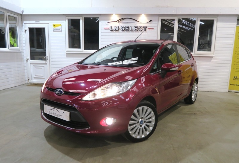 Ford Fiesta Titanium Tdci 95 Red #2