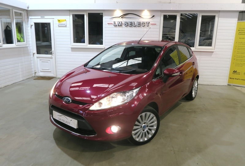 Ford Fiesta Titanium Tdci 95 Red #3