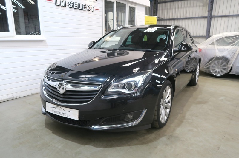 Vauxhall Agila Insignia Sports Tourer Elite Black #4