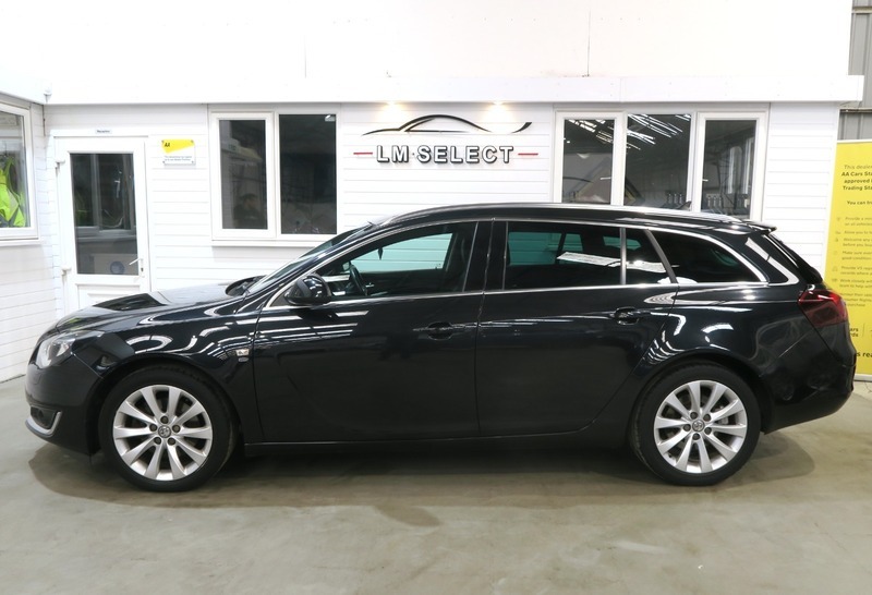 Vauxhall Agila Insignia Sports Tourer Elite Black