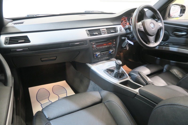 BMW 3 Series 320D M Sport White #24