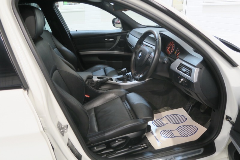 BMW 3 Series 320D M Sport White #20
