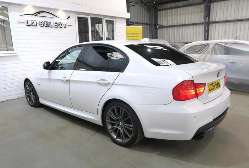 BMW 3 Series 320D M Sport White #9