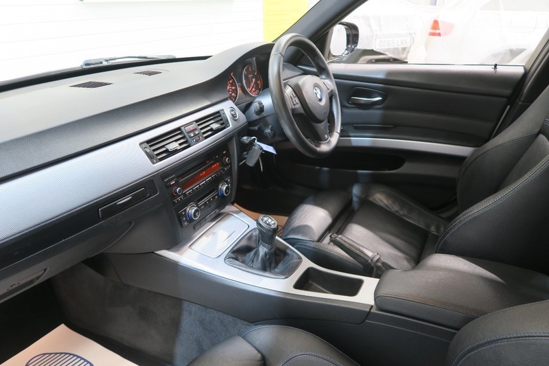 BMW 3 Series 320D M Sport White #28