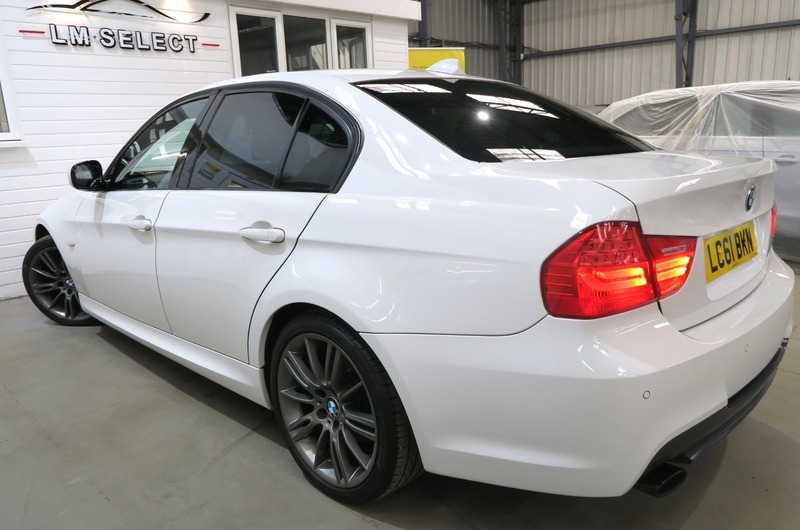 BMW 3 Series 320D M Sport White #34