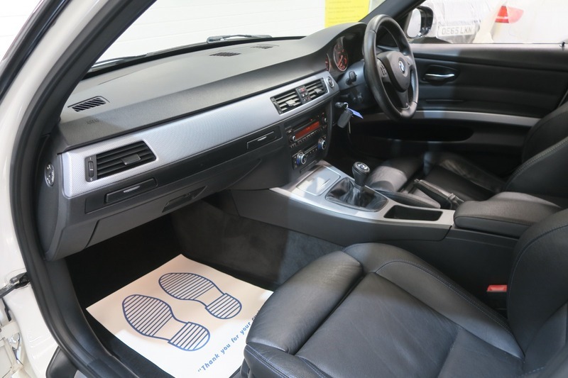 BMW 3 Series 320D M Sport White #27