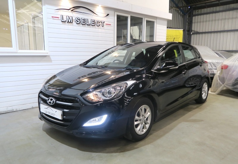 Hyundai I30 Crdi Se Nav Blue Black #5