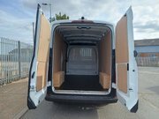Maxus Deliver 9 L3h2 2.0 D20 White #4