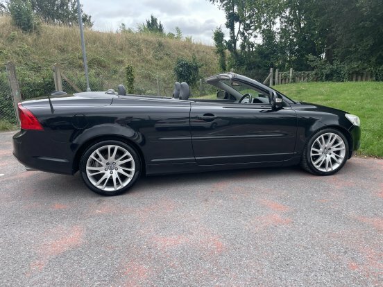 Volvo C70 2.0 Se Lux D3 Black #5