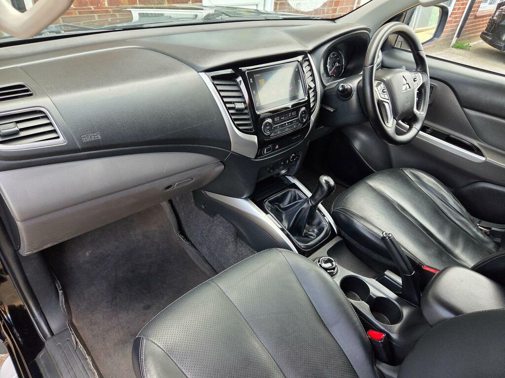 Mitsubishi L200 L200 Barbarian Di-d Black #16