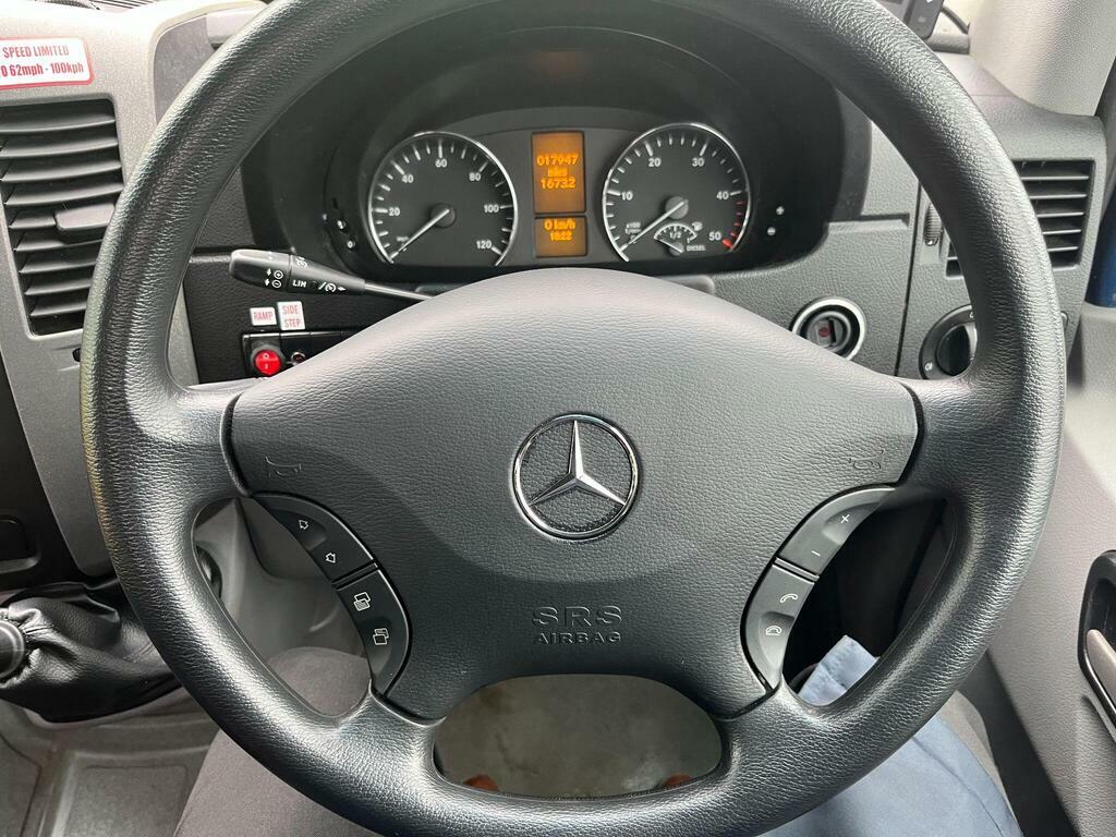 Mercedes-Benz Sprinter 2.1 210 Cdi Rwd L1 #15