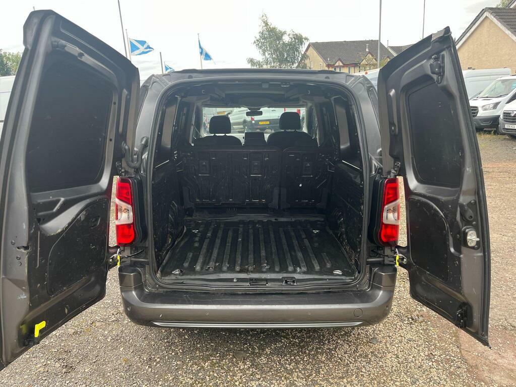 Vauxhall Combo 1.5 L2h1 Lwb 2300 Sportive Ss No Vat White #4