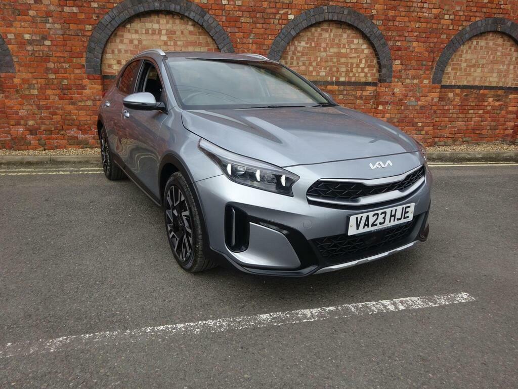 Kia Xceed 1.5 T-gdi 3 Euro 6 S S Silver