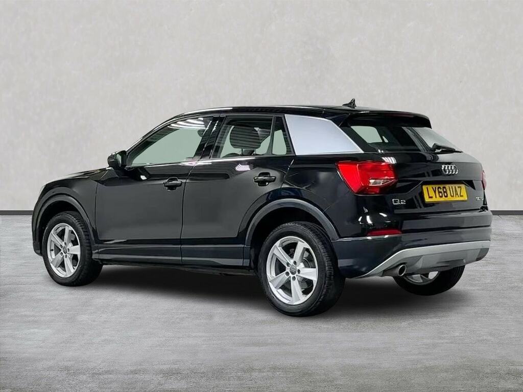 Audi Q2 1.6 Tdi Sport Black #2