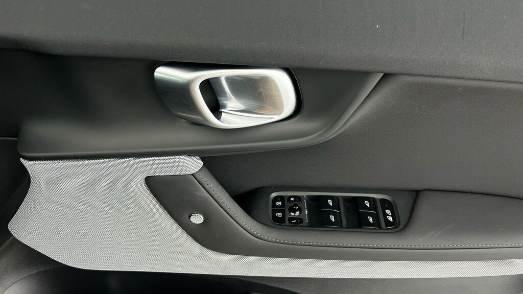Polestar 2 310Kw 82Kwh Long Range Dm Prime 4Wd Grey #33
