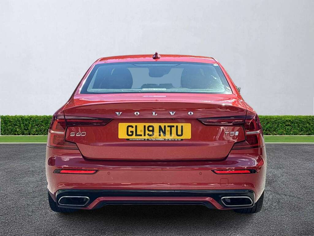 Volvo S60 2.0 T5 R Design Edition #4