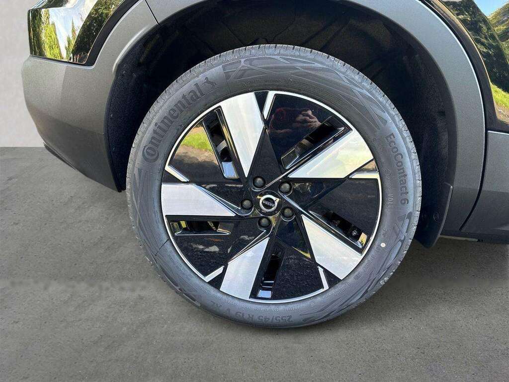 Volvo EX40 185Kw Extended Range Plus 78Kwh #6