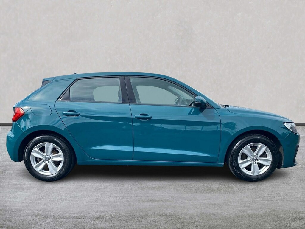 Audi A1 A1 30 Tfsi Se S Tronic Hatchback Green #3