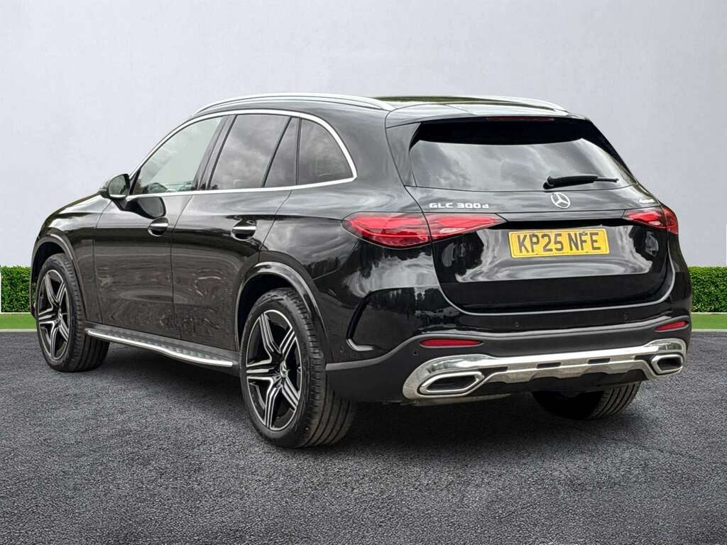 Mercedes-Benz GLC Class Glc 300D 4Matic Amg Line Premium 9G-tronic  #2