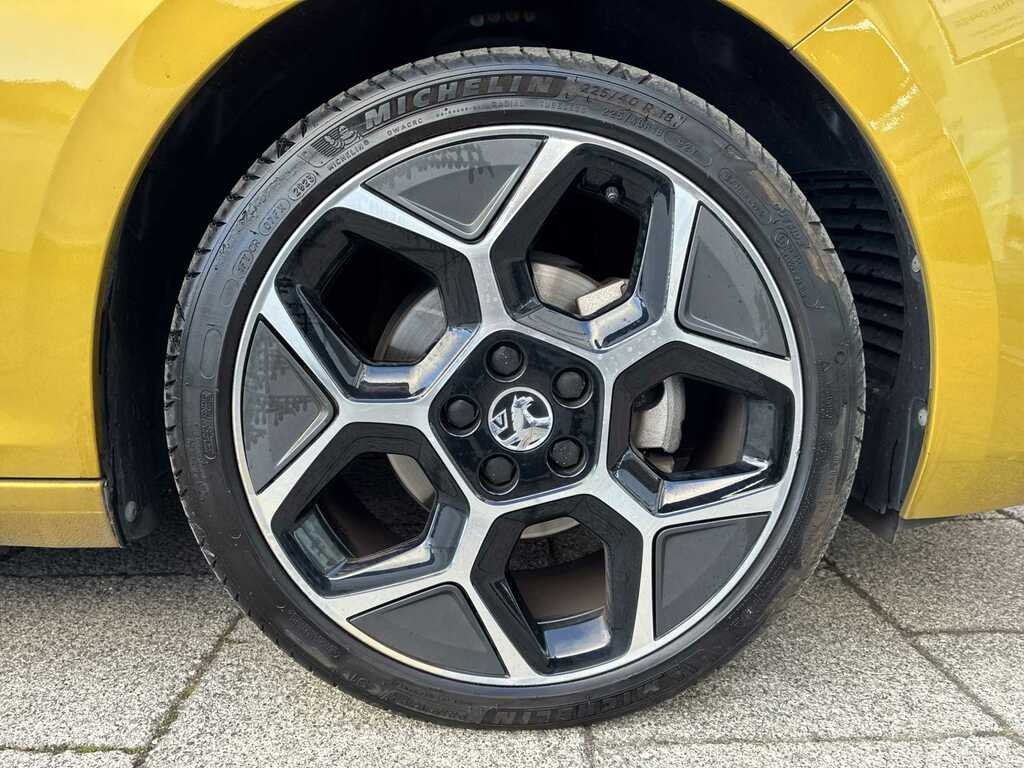 Vauxhall Astra 1.2 Turbo 130 Ultimate #5