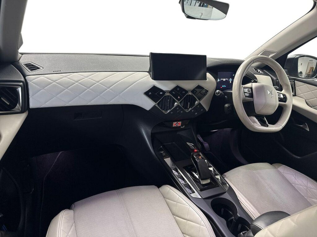 DS DS 3 100Kw E-tense Performance Line 50Kwh Black #8