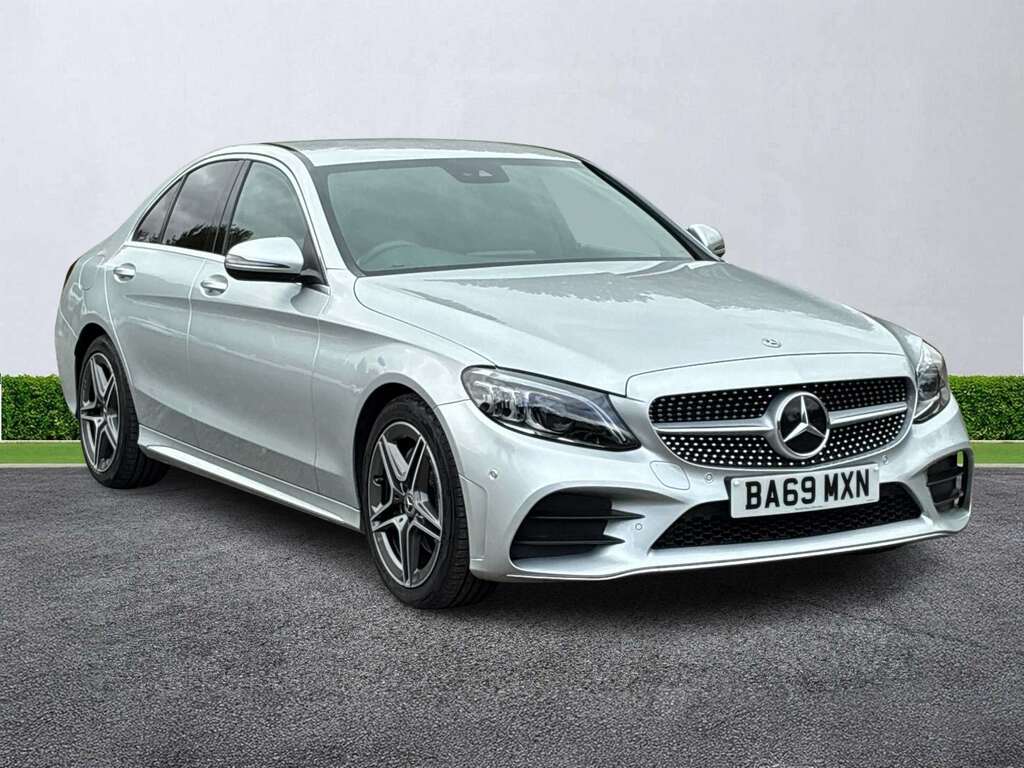 Mercedes-Benz C Class C200 Amg Line Premium 9G-tronic