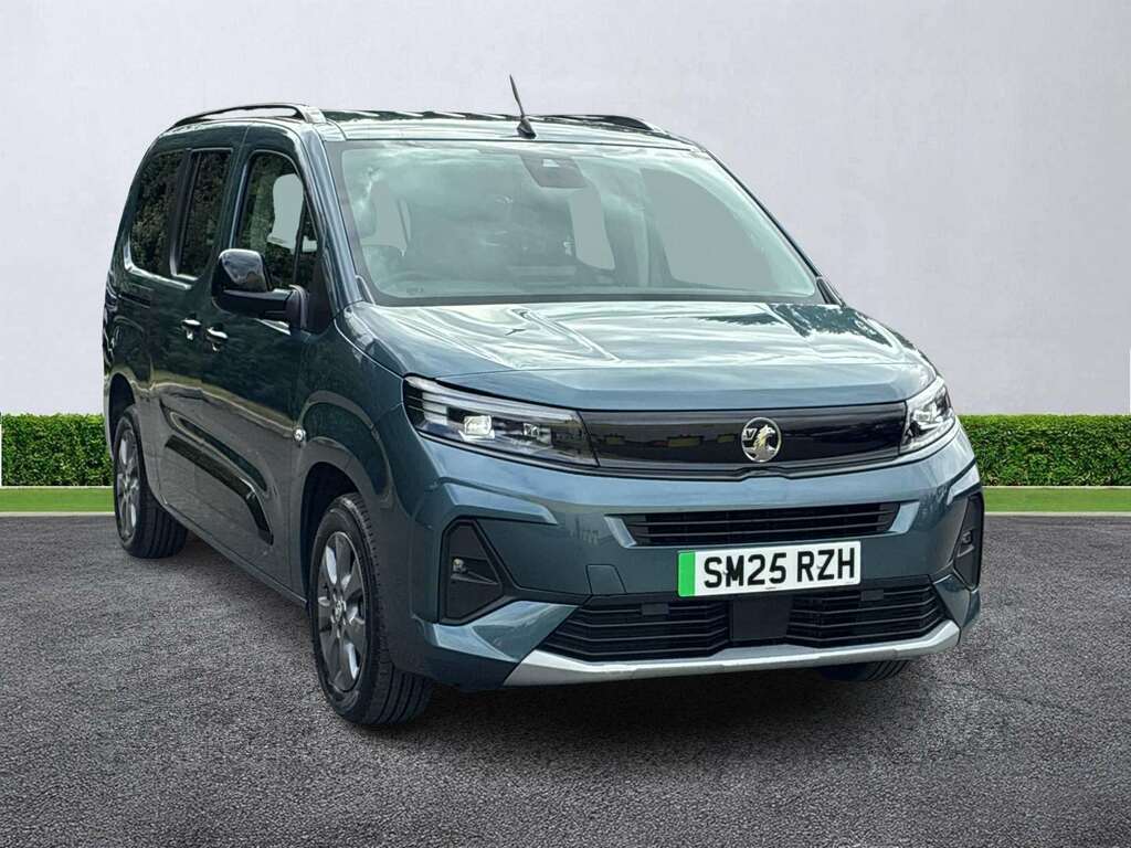 Vauxhall Combo-e Life 100Kw Ultimate Xl 52Kwh