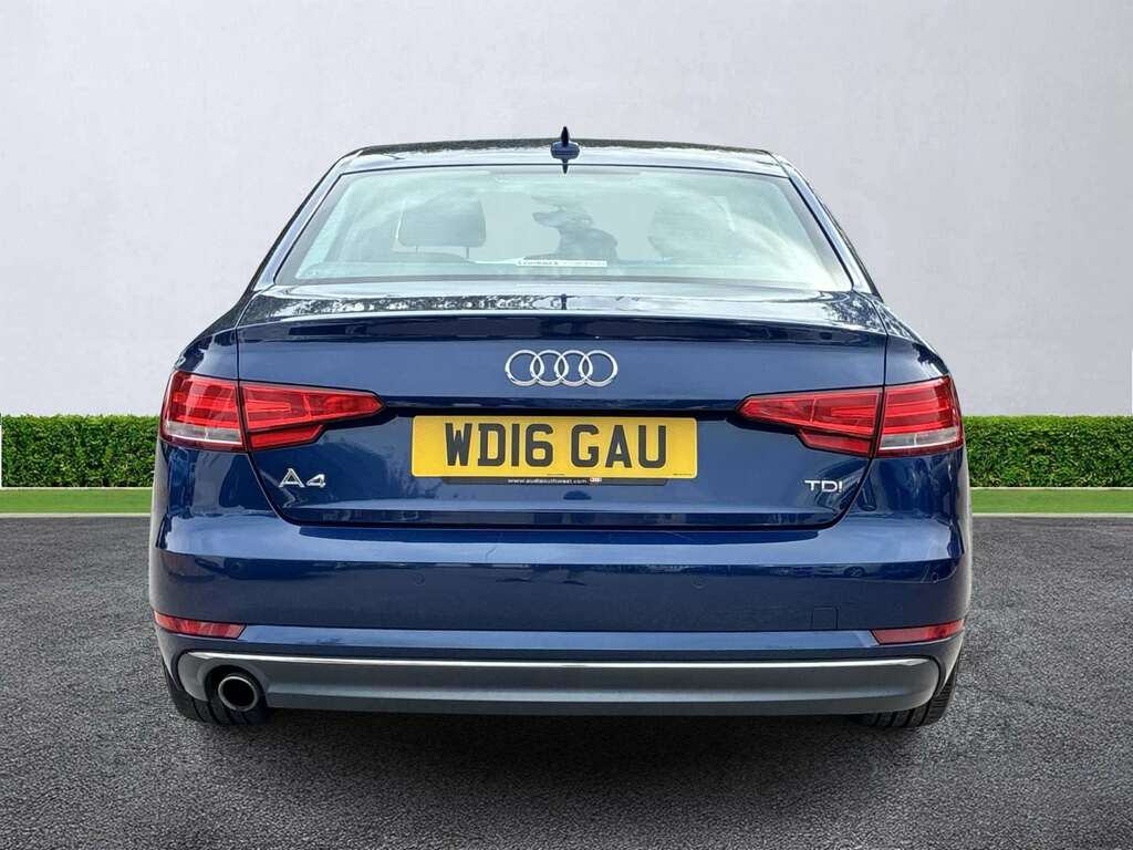 Audi A4 2.0 Tdi Ultra Se WD16GAU #4