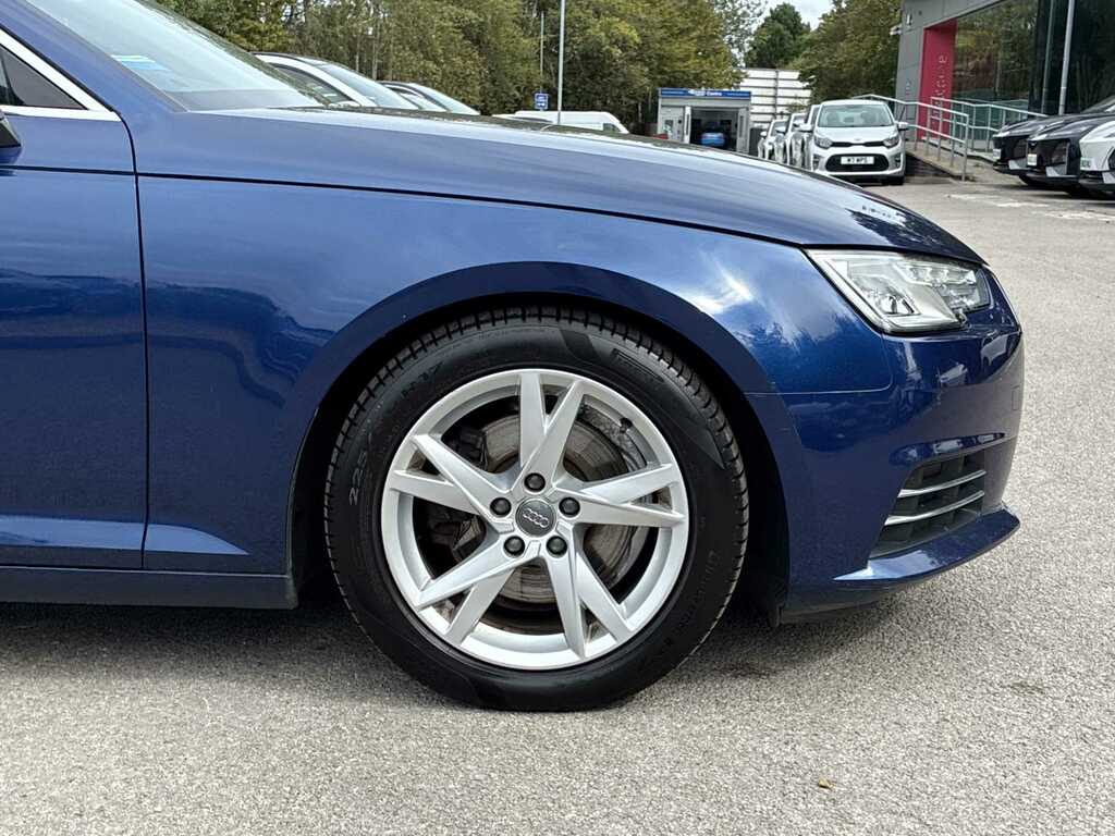 Audi A4 2.0 Tdi Ultra Se WD16GAU #6