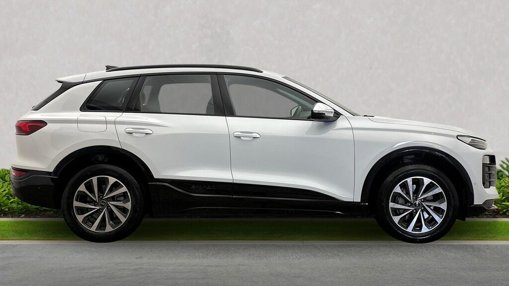 Audi Q6 E-Tron 100Kwh Performance Sport Suv 30  #3