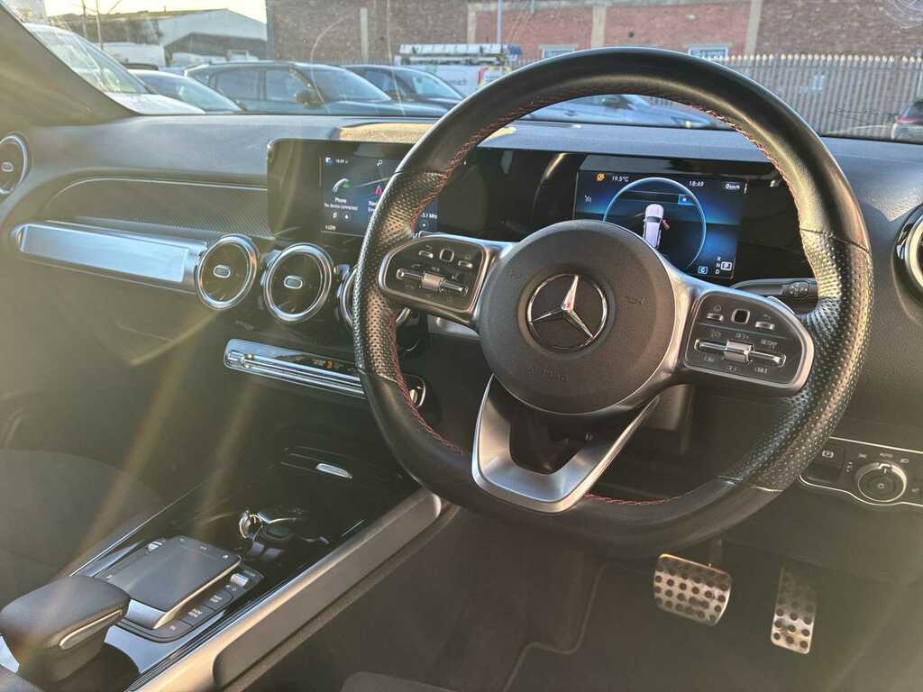 Mercedes-Benz GLB Class Glb 220 Amg Line Premium D 4Matic White #14