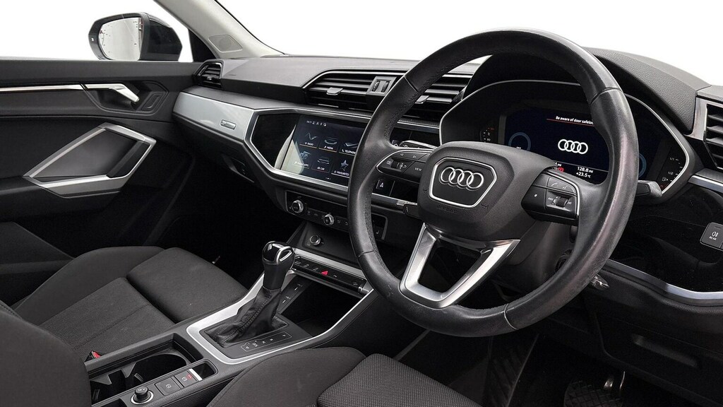 Audi Q3 35 Tfsi Sport S Tronic  #6