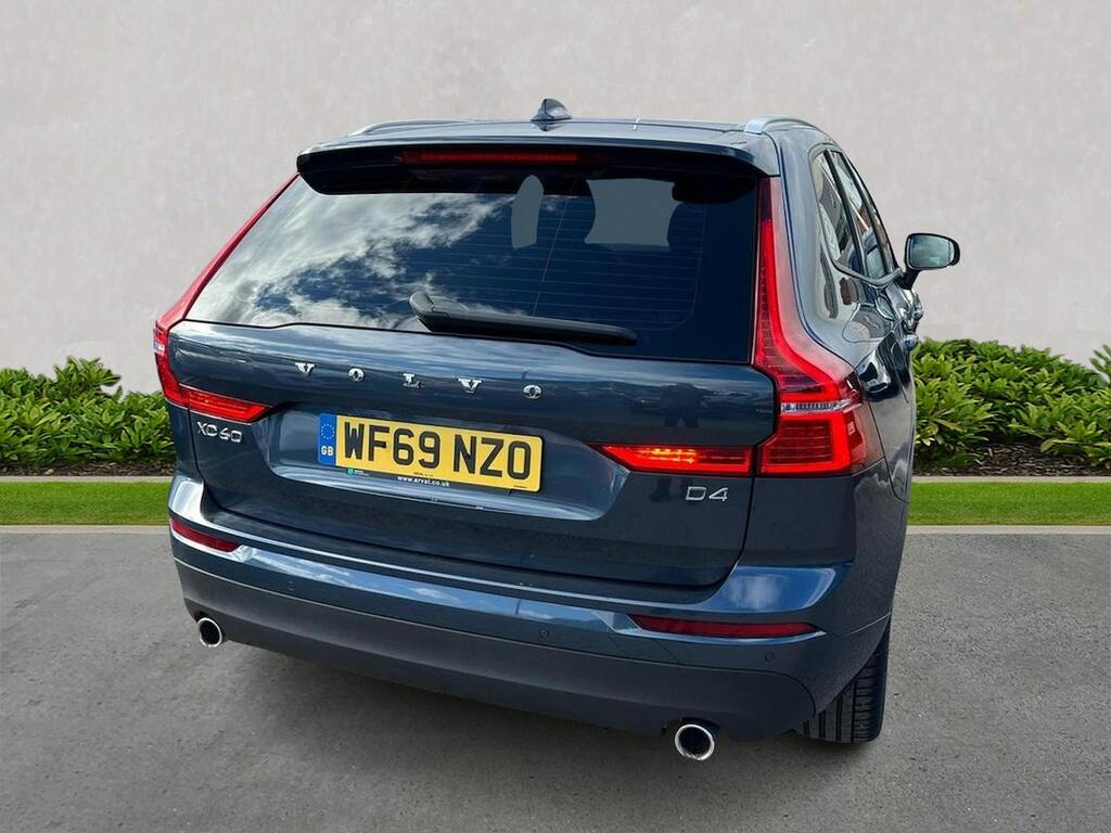 Volvo XC60 Xc60 Momentum Pro D4 Red #18