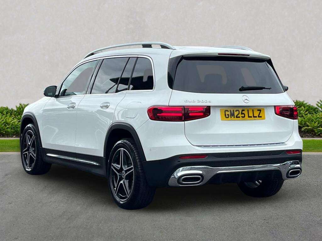 Mercedes-Benz GLB Class Glb 200D Amg Line Executive 8G-tronic #2