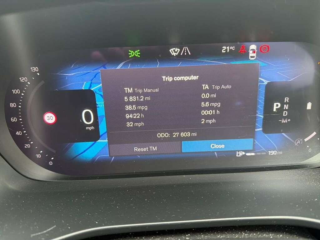 Volvo XC40 Plus, B3 Mild Hybrid, Dark White #10