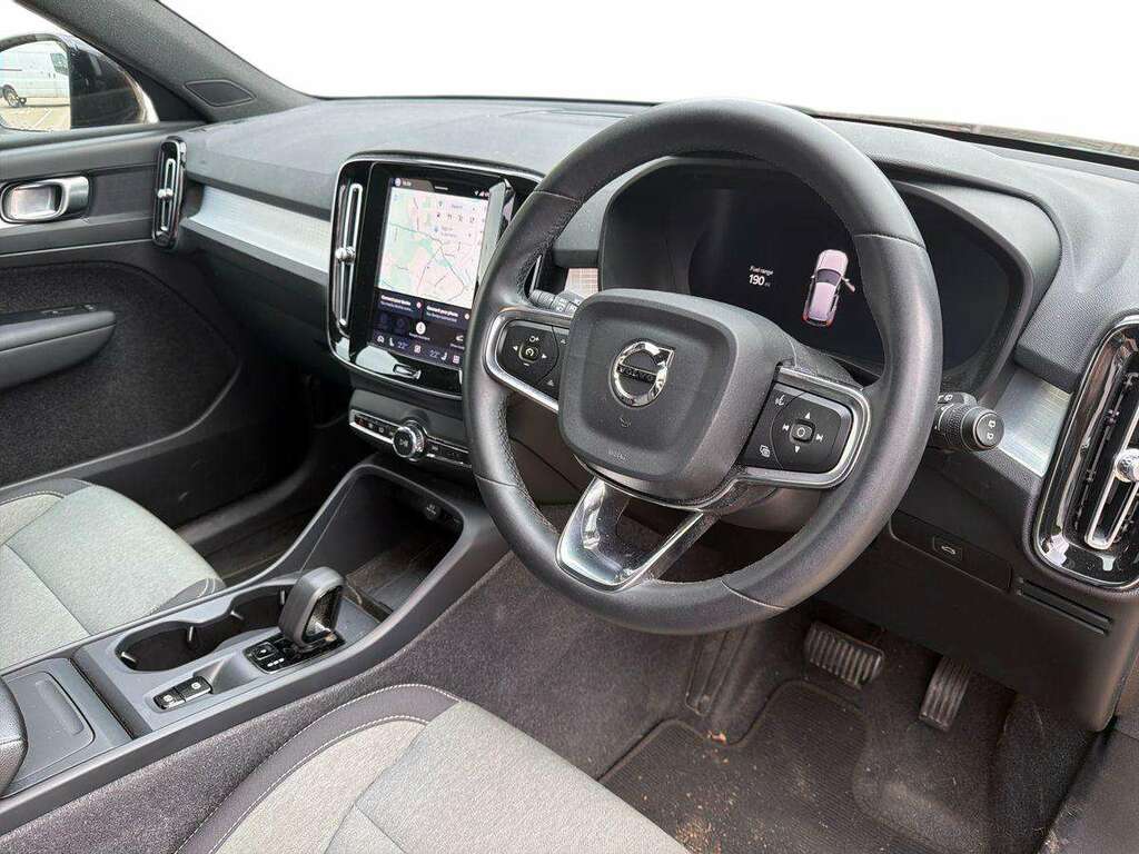 Volvo XC40 Plus, B3 Mild Hybrid, Dark White #15