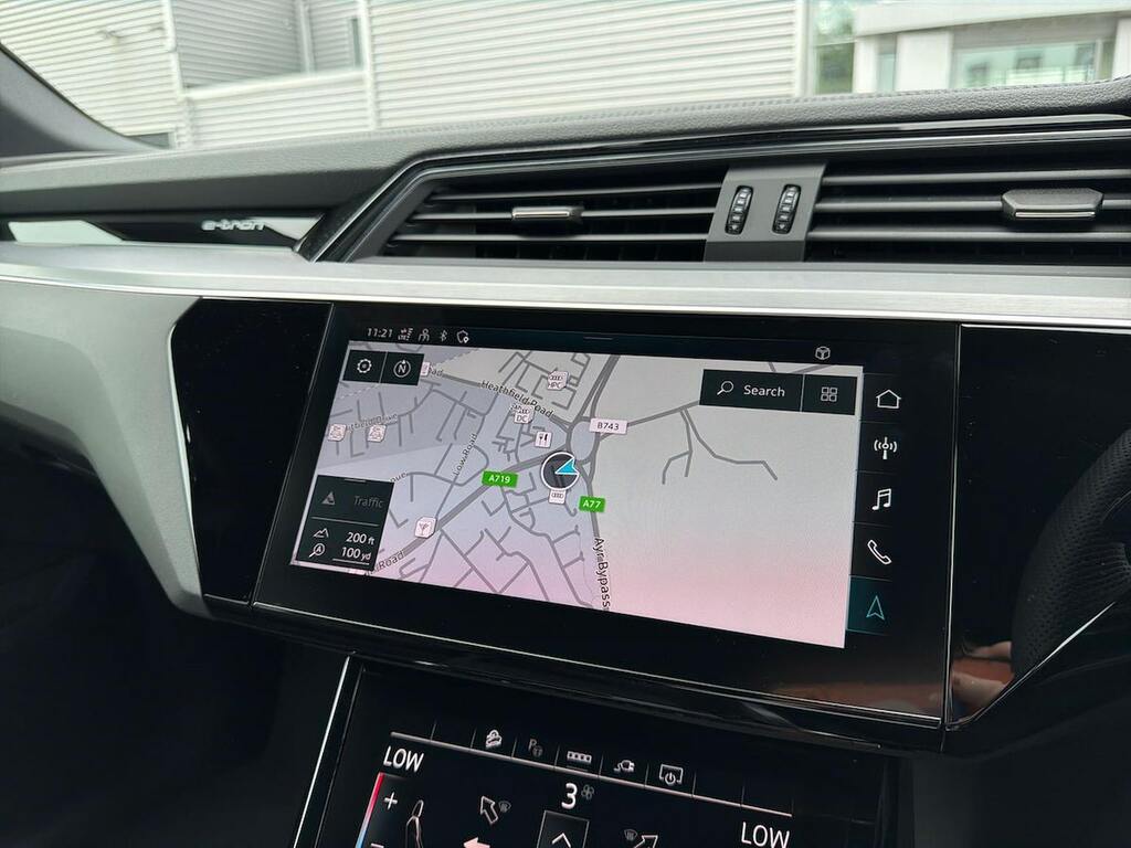 Audi Q8 e tron 250Kw 50 Quattro 95Kwh Black Edition Grey #24