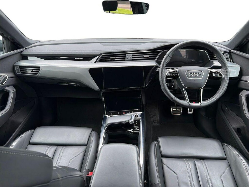 Audi Q8 e tron 250Kw 50 Quattro 95Kwh Black Edition Grey #8