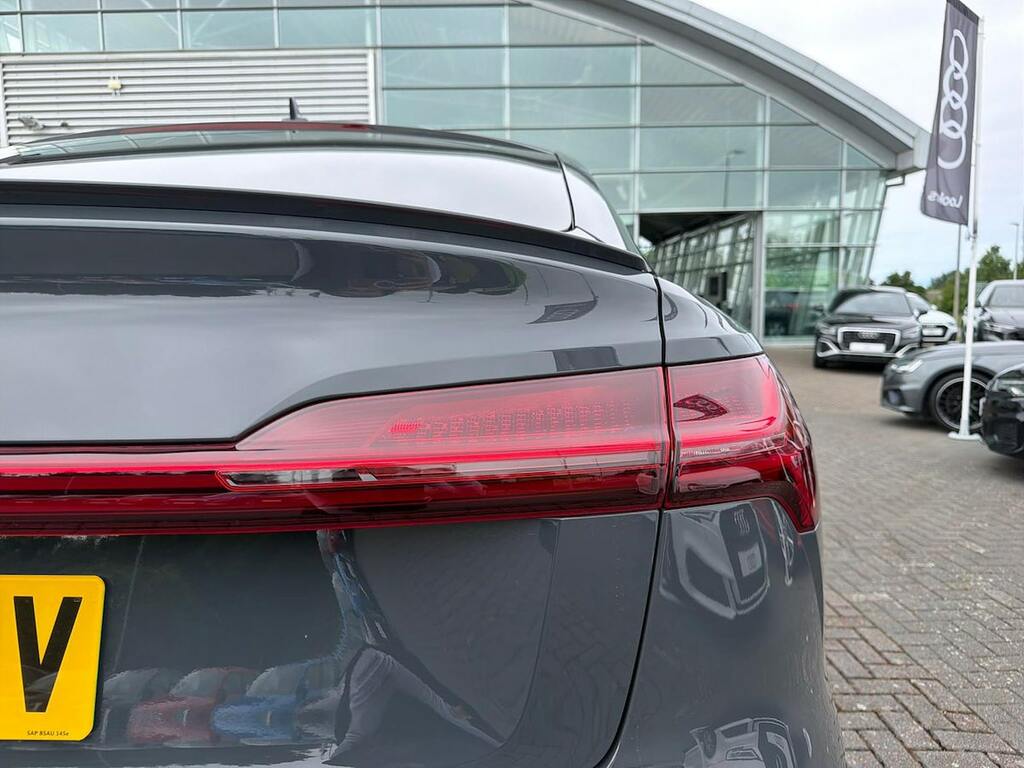 Audi Q8 e tron 250Kw 50 Quattro 95Kwh Black Edition Grey #36
