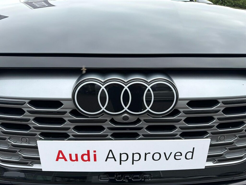 Audi Q8 e tron 250Kw 50 Quattro 95Kwh Black Edition Grey #33