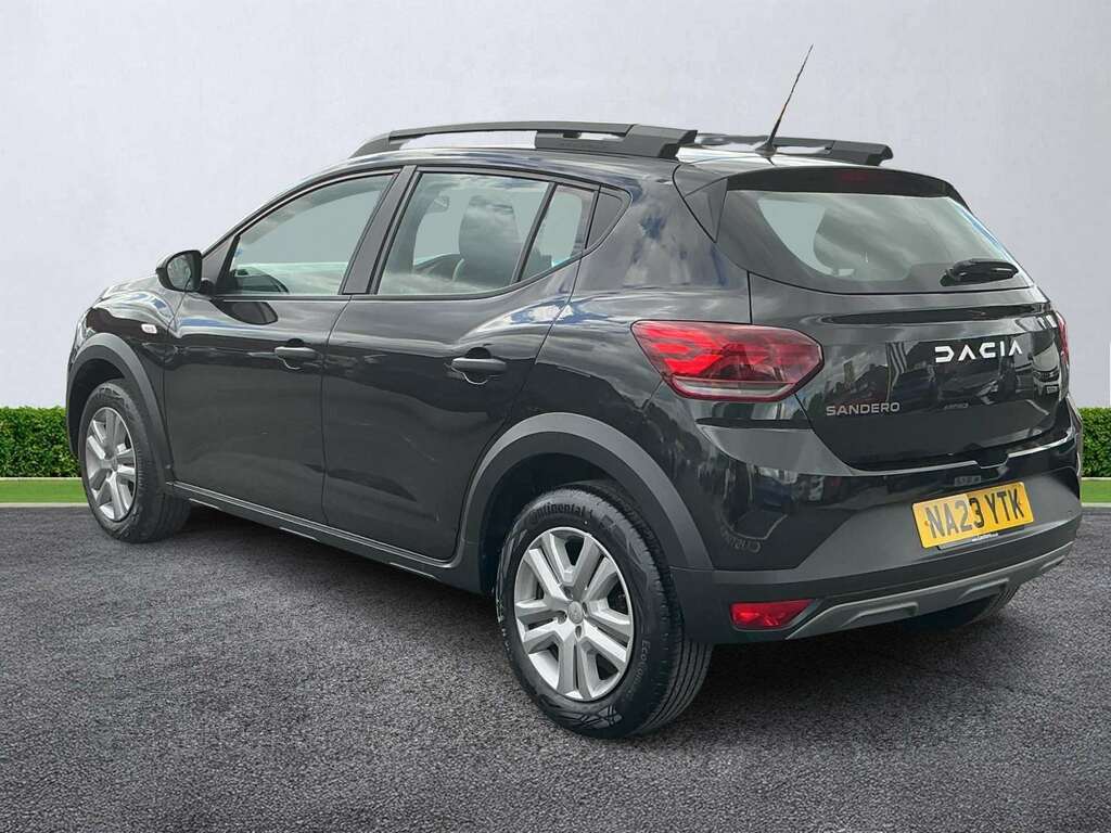 Dacia Sandero Stepway 1.0 Tce Essential #2