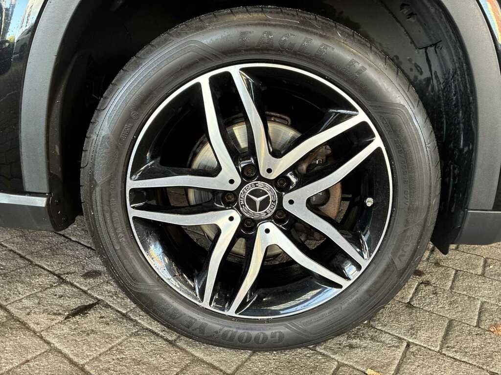 Mercedes-Benz GLA Class Gla 180 Urban Edition  #6