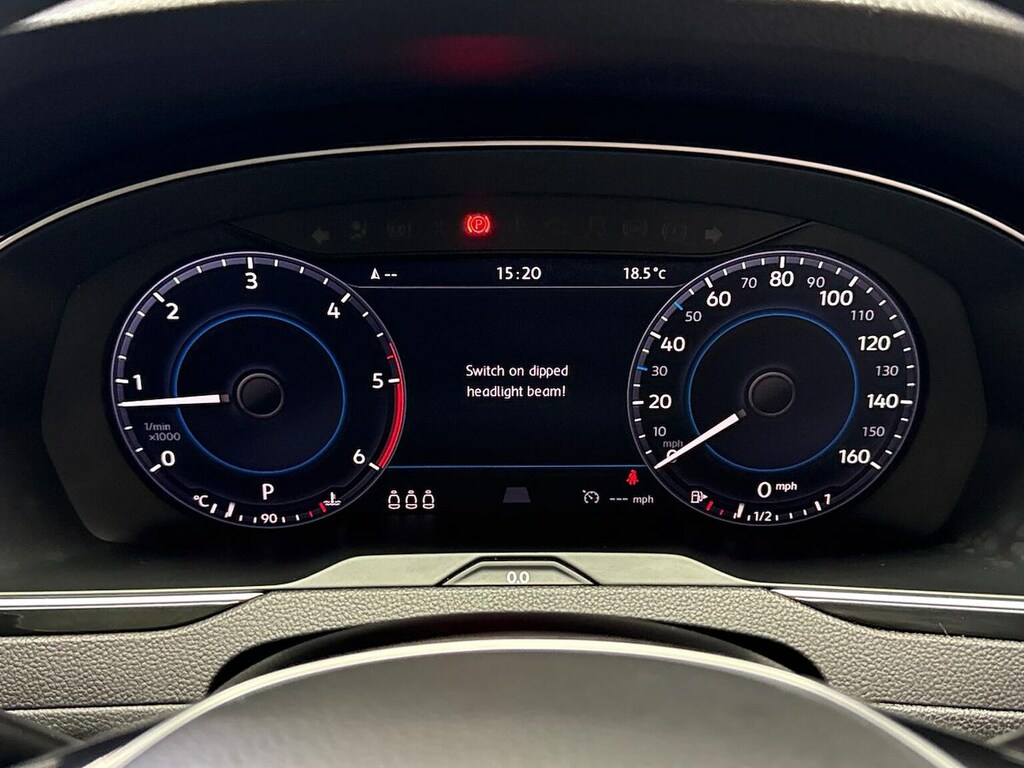 Volkswagen Passat Se Business Grey #10