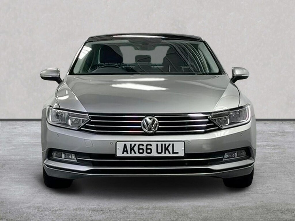 Volkswagen Passat 2.0 Tdi Bluemotion Tech Gt Saloon Dsg E  #5