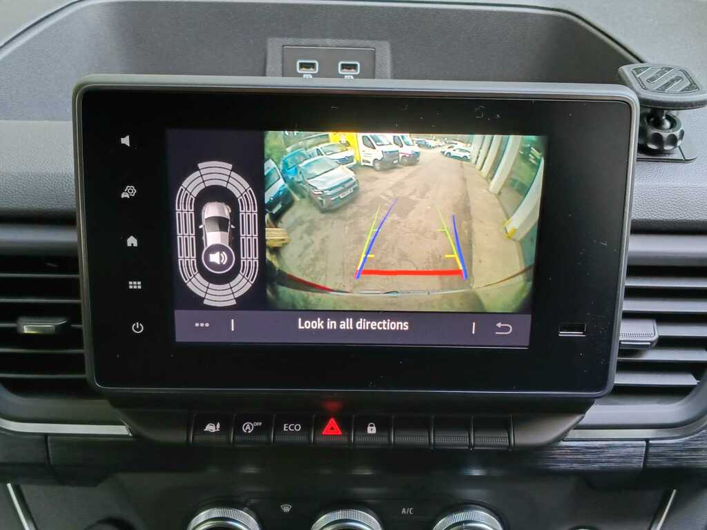 Renault Trafic Renault Trafic Sl30 Blue Dci 130 Advance Safety White #21