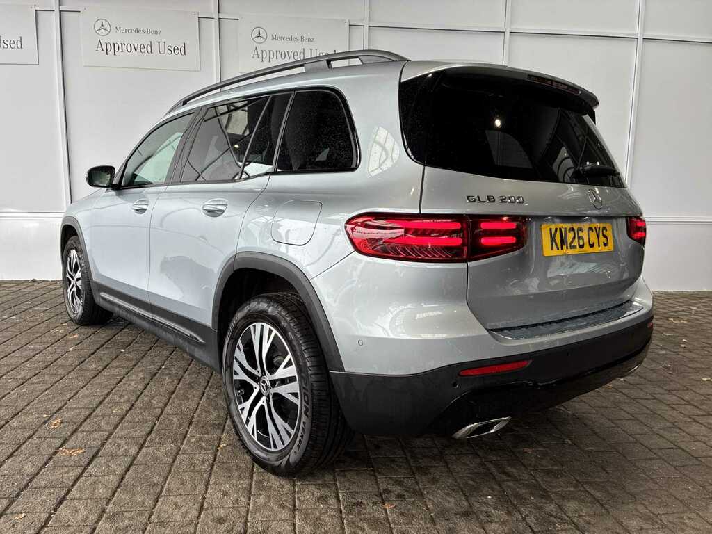 Mercedes-Benz GLB Class Glb 200 Sport Executive 7G-tronic  #2
