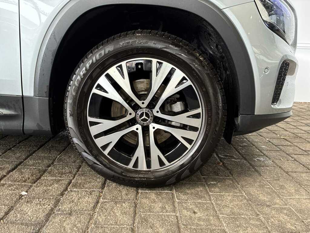 Mercedes-Benz GLB Class Glb 200 Sport Executive 7G-tronic  #6