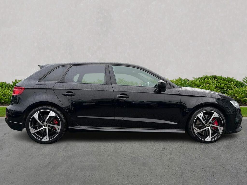 Audi A3 S3 Tfsi 300 Quattro Black Edition S Tronic Black #3