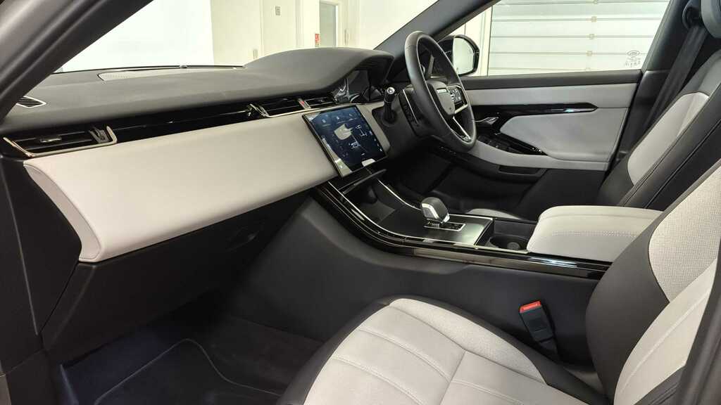 Land Rover Range Rover Evoque 2.0 D200 Dynamic Se  #3