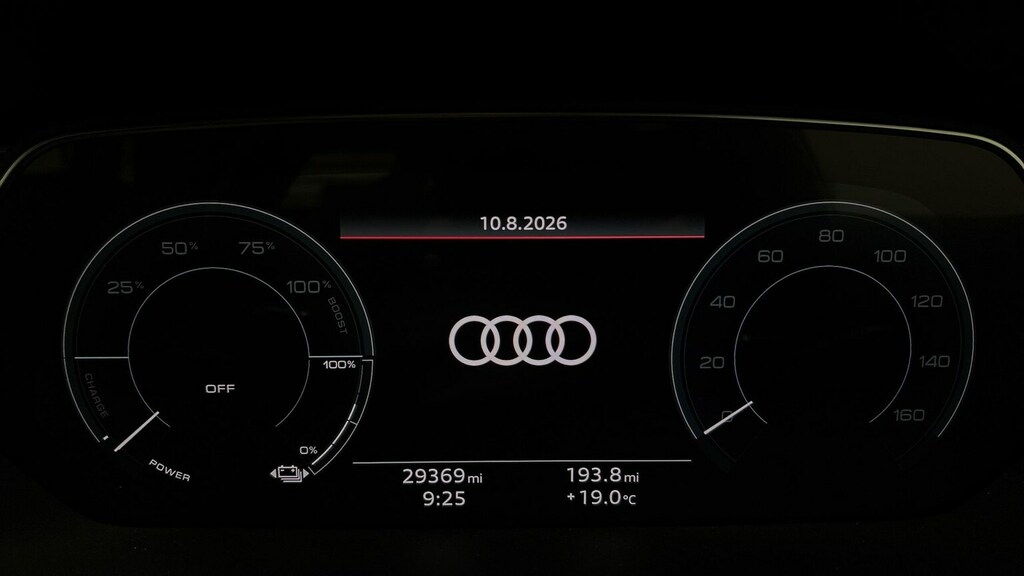 Audi Q8 e tron Sportback Vorsprung 55 E-tron Quattro 300,00 Kw White #9